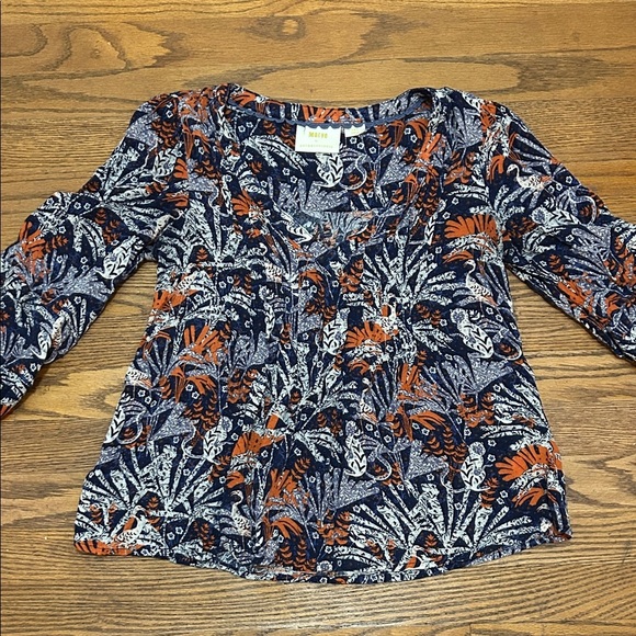 Maeve Tops - Maeve by Anthropologie Shirt Women’s XS Navy and Orange Animal Print Flowy